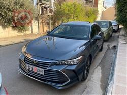 تويوتا أفالون